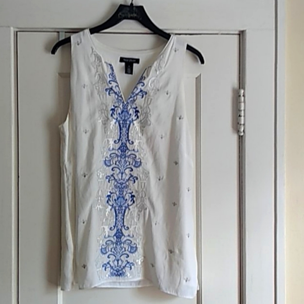 White House Black Market sleeveless blouse